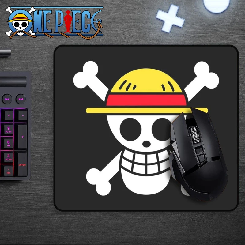 Cartoon Mouse Pad One Piece An - огляд і ціна Tech Accessories For Desk